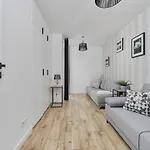 Apartament Chique For A Big Family With 2 Parking Spaces By Renters