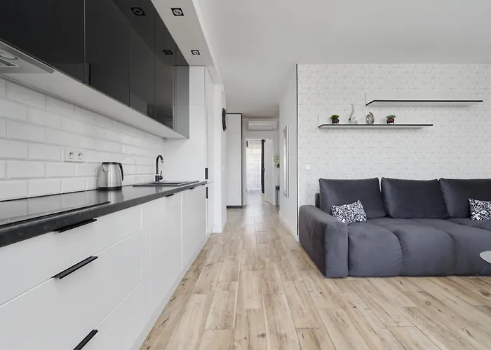 Chique For A Big Family With 2 Parking Spaces By Renters * 弗罗茨瓦夫